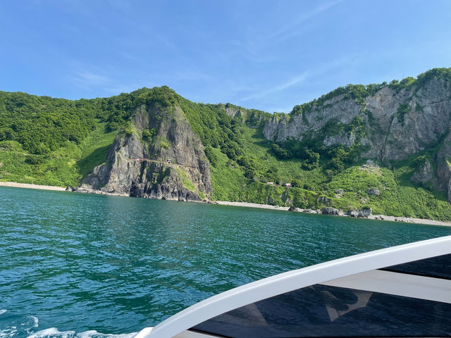 小樽の綺麗な海や自然を堪能できるのもポイント_ドリームクルージング