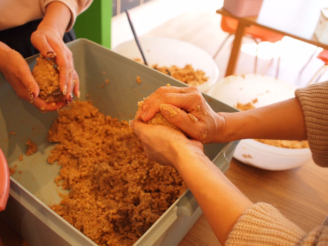 お味噌作り体験教室_Stars Cooking Class