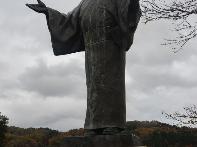 三波春夫顕彰碑