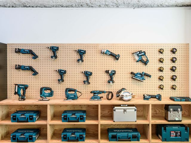ご自身のDIY・作品作りに合わせて、専門の工具をレンタルいただけます。_カエル・クリエイティブ・スクエア8
