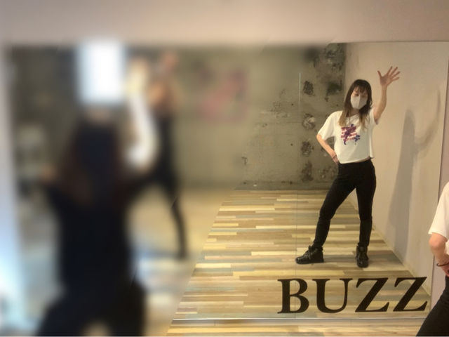 【マンツーマンレッスン】レッスン中の様子です。_Gummies Dance School