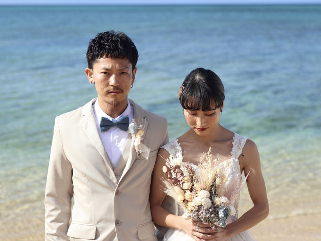 新婚旅行で気軽に撮影、沖縄で前撮り撮影、せっかくの沖縄旅行!後撮りもおすすめ!人数に追加料金は無いのでファミリー、お友達のご参加も大歓迎です!_フォトウェディング 燈 Akari