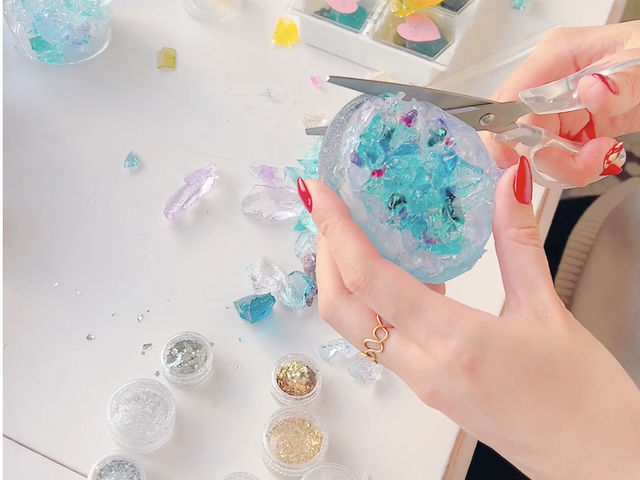 好きな色の宝石キャンドルを作れます_オロージャパン銀座キャンドル教室