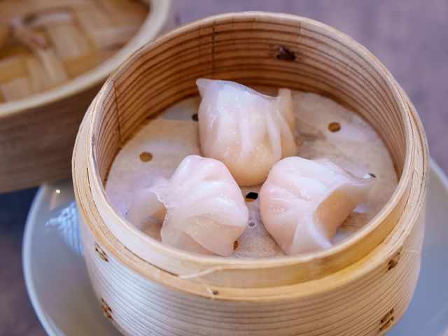 海老入り蒸し餃子_ホテルグローバルビュー土浦 中国料理琳凰