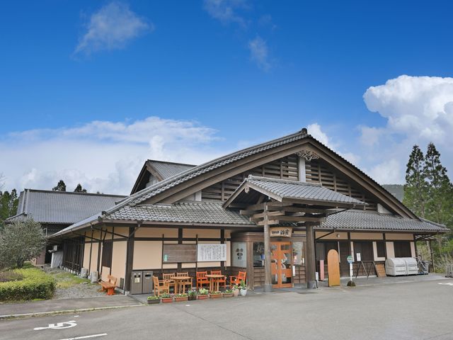 宮崎県美郷(みさと)町の南郷温泉は、東九州道日向ICからお車で50分です。_南郷温泉どんタロの湯