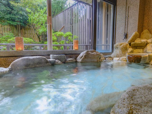 露天風呂「折鶴の湯」(女性)_大江戸温泉物語わんわんリゾート 粟津