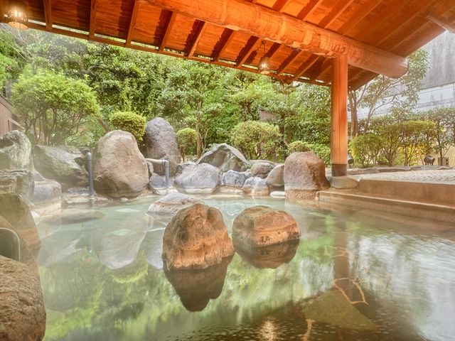 露天風呂「殿の湯」(男女入替制)_大江戸温泉物語Premium 斉木別館