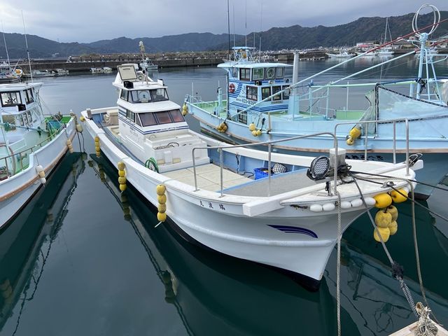 遊漁船 瑞波丸