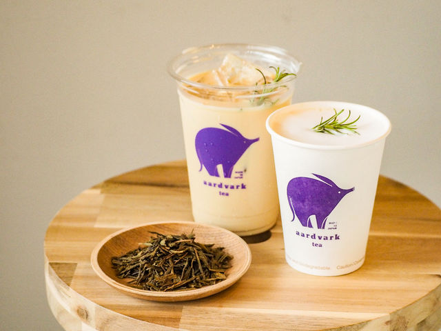 aardvark tea Astand