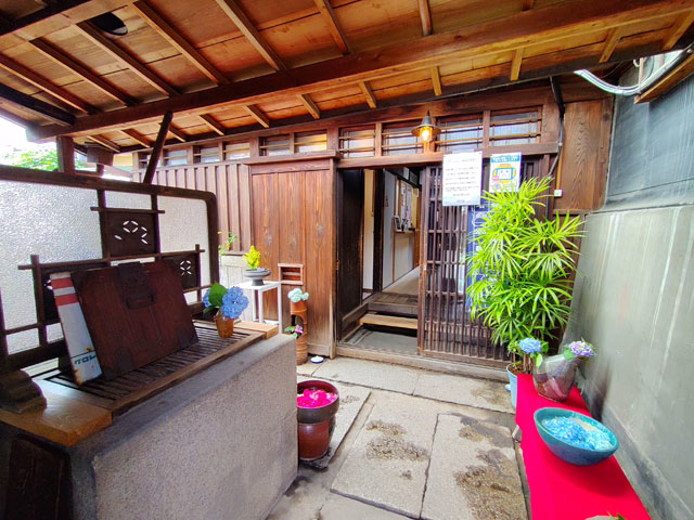 川越和体験処百足屋(むかでや)
