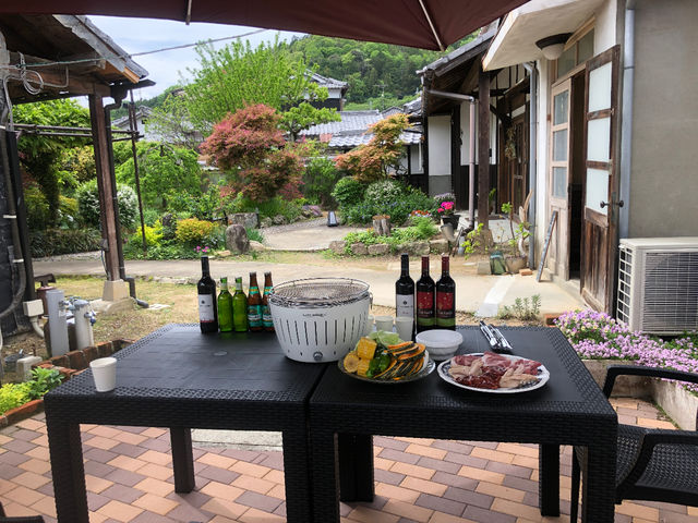 旧小國家 食事処