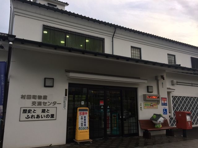 こちらの入口入って左側にある階段から2階に上がれます。_水引Ori-i 奏でるwaza展