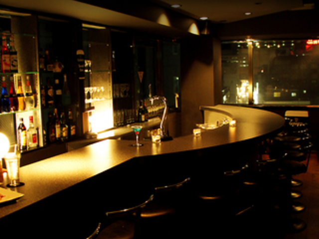 BAR & TAROT ARCANAの写真1