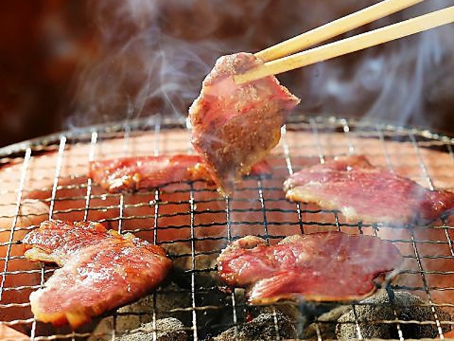 焼肉工房 やきや みなとの写真1