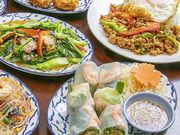 ティーヌンキッチン 西新宿店の写真1