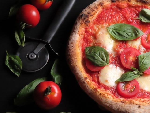 Napoli PIZZA 新潟駅南けやき通り店の写真1