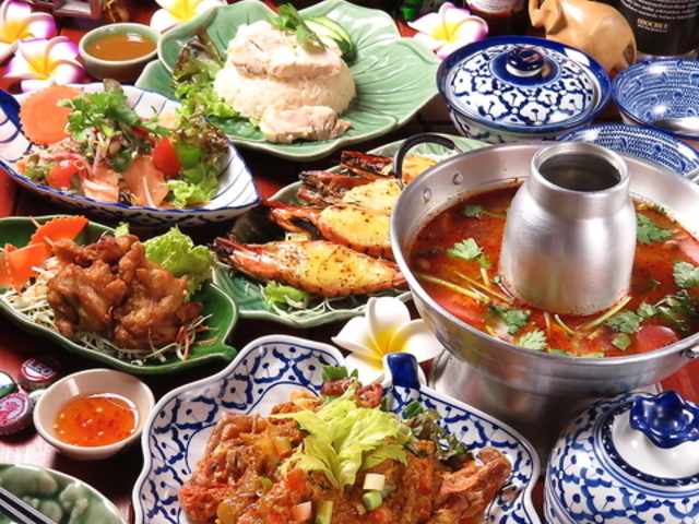 タイ政府公認 タイ料理 アロイチンチン 福島店の写真1