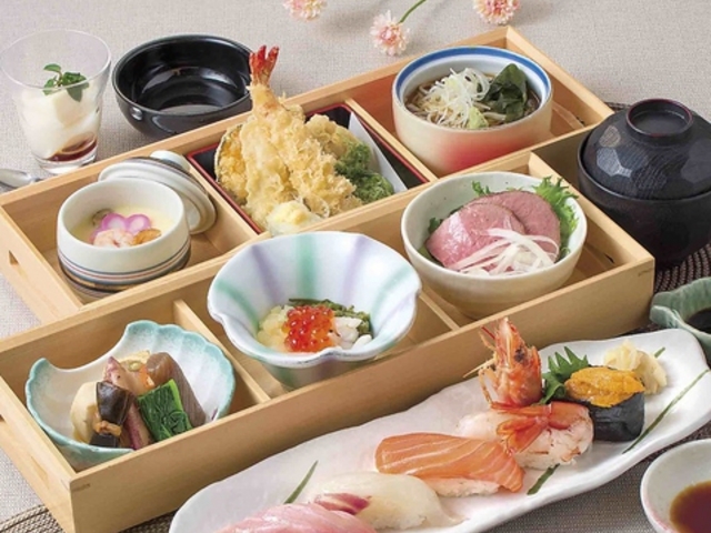 はな膳 花野井店の写真1