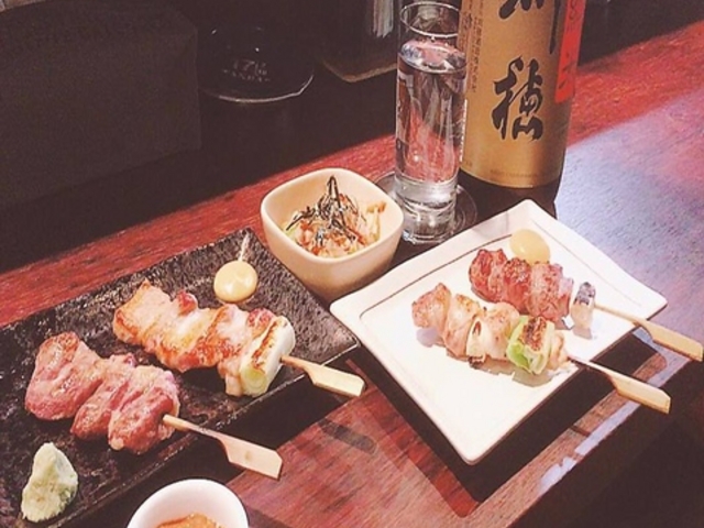 Yakitori Base Ucchi ヤキトリベース ウッチの写真1