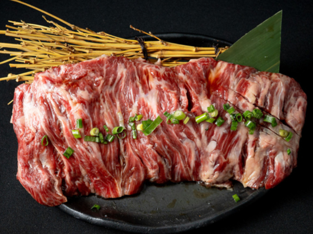 焼肉龍王館 惣利店の写真1