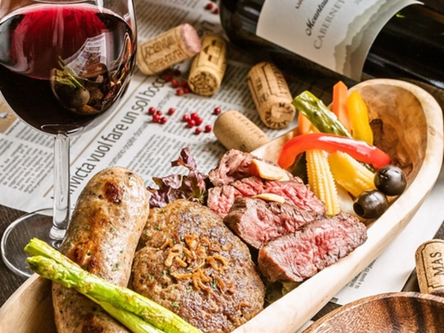 肉バル 肉食男女の写真1