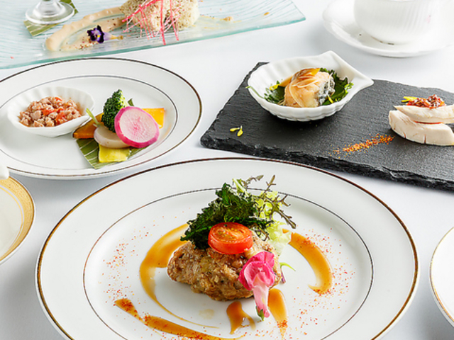 ASIAN RESORT DINING Khaao Cheeの写真1