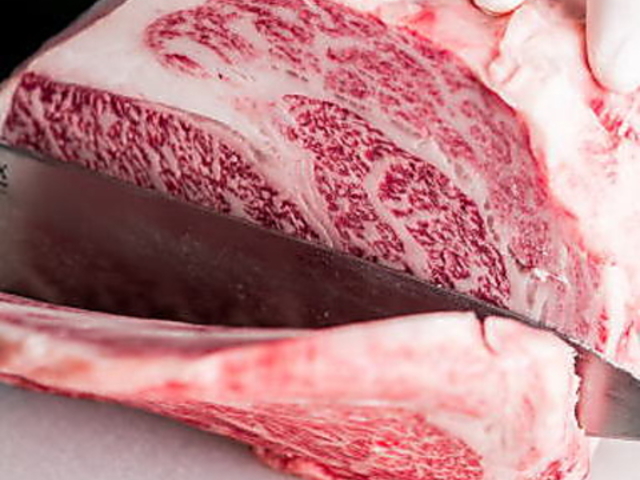 焼肉の老舗 浜忠の写真1