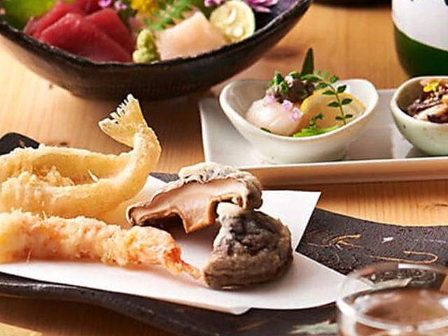 酒肴ダイニング 咲いきの写真1