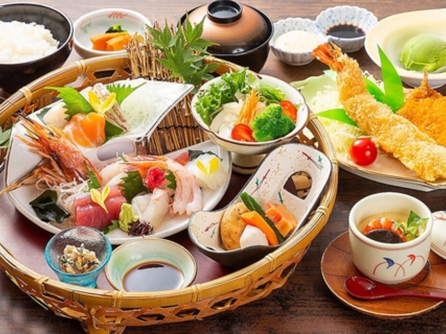 旬彩料理 懐仙の写真1