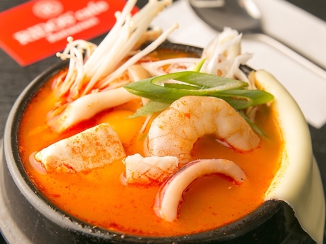 RIDOS Restaurant リドスカラオケ ライブハウスの写真1