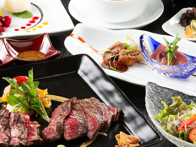 但馬牛いろりダイニング三國の写真1