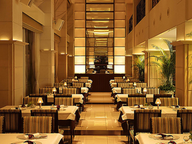 RESTAURANT&BAR CIEL BLEU シエルブルーの写真1