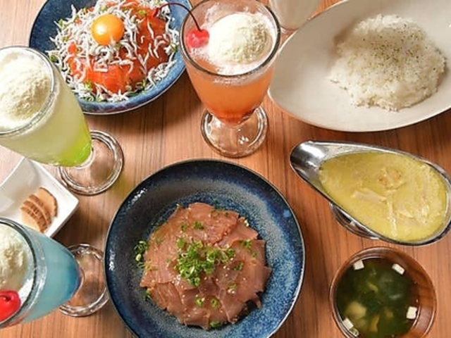 Cafe&Bar Villageの写真1