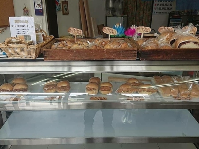 天然酵母の手作りパン あずまるの写真1