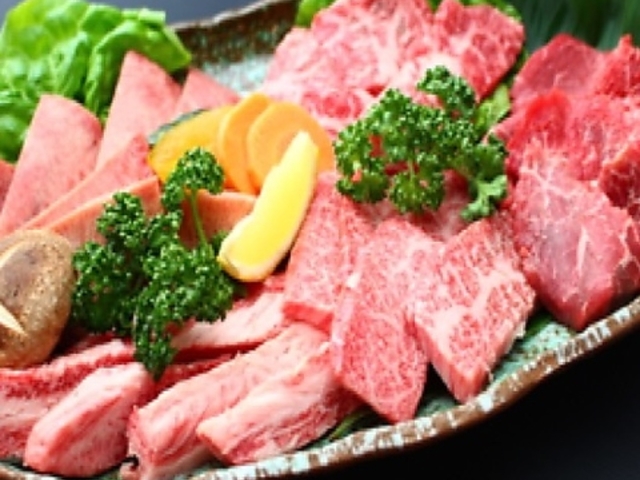 七輪炭火焼肉 火の国 西ケ崎店の写真1
