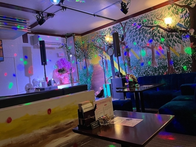 カラオケLive 喫茶美楽來の写真1