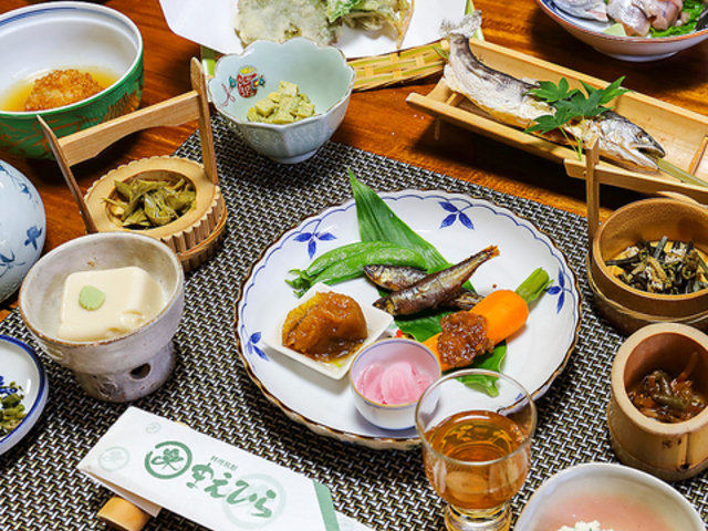 料理旅館まえひらの写真1