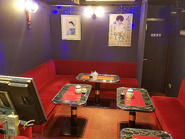 カラオケ喫茶&民謡サロン 姉こもさの写真1