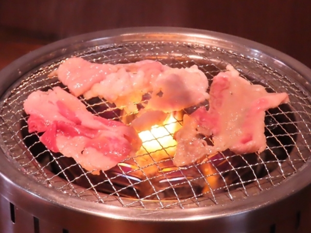 もつなべ 焼肉ホルモン 間茶与詩の写真1