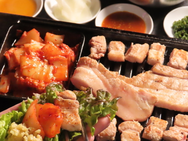 生サムギョプサル専門店 韓国市場の写真1