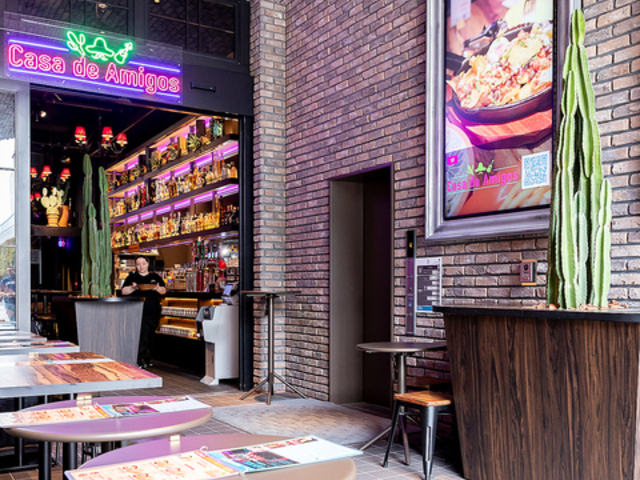 ENTERTAINMENT HUB KYOTO エンターテイメント ハブ キョウトの写真1