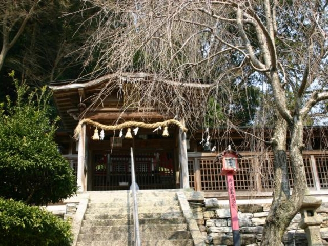 山路王子神社の写真1