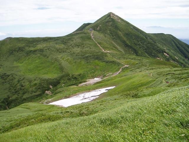 朝日連峰の写真1