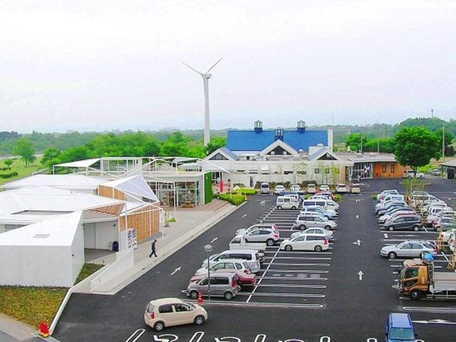 道の駅よしおか温泉 全景_リバートピア吉岡
