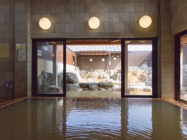 内湯_川の駅船小屋 恋ぼたる
