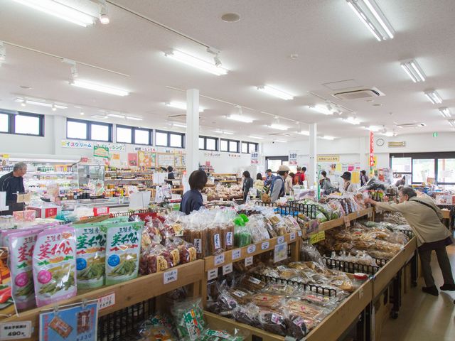 物産館_川の駅船小屋 恋ぼたる