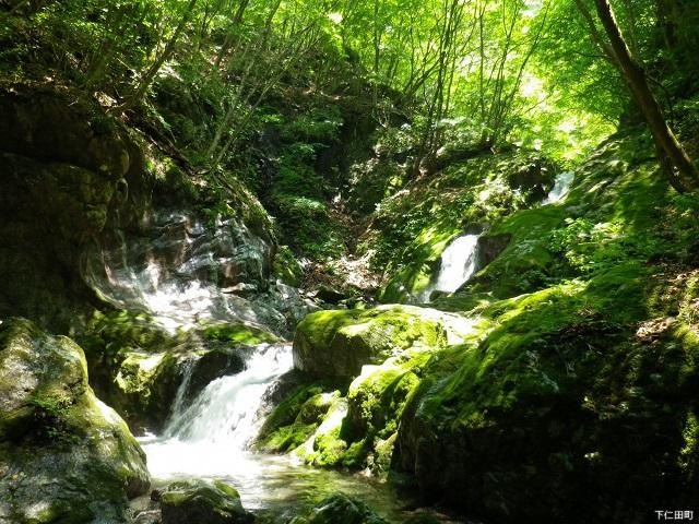三段の滝_奥栗山渓谷