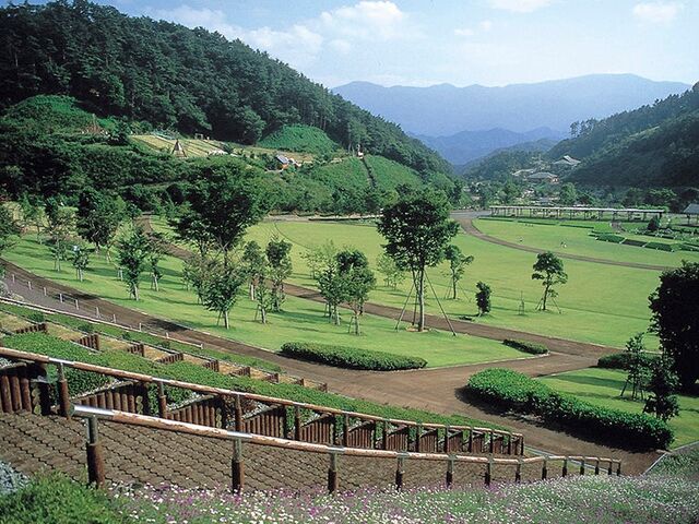 徳島県立神山森林公園イルローザの森の写真1