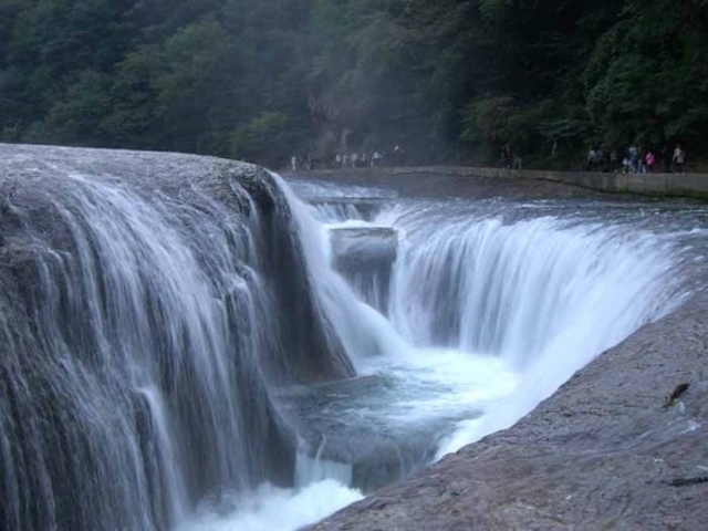 吹割の滝