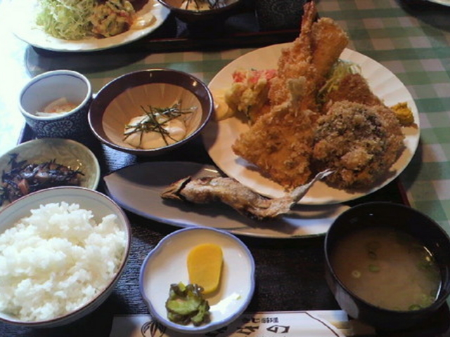 ささの